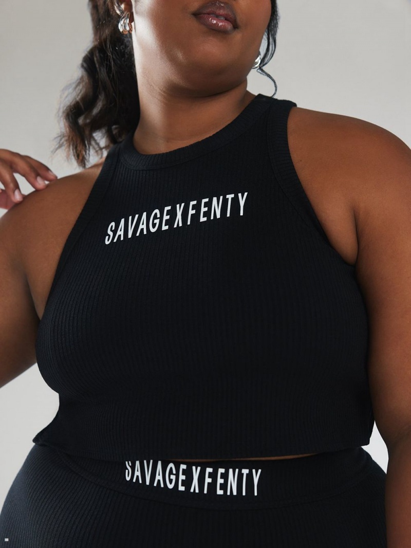 Savage X Fenty Xssential Heavy Rib Cropped Logo Sort | SP9416270