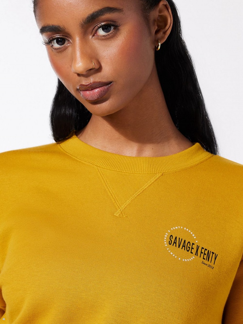 Savage X Fenty Xssential Scope Logo Cropped Gul | HY1603948